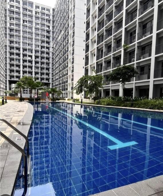 Fully Equipped 1Br Condo At Shore2 Near To Moa マニラ市 エクステリア 写真