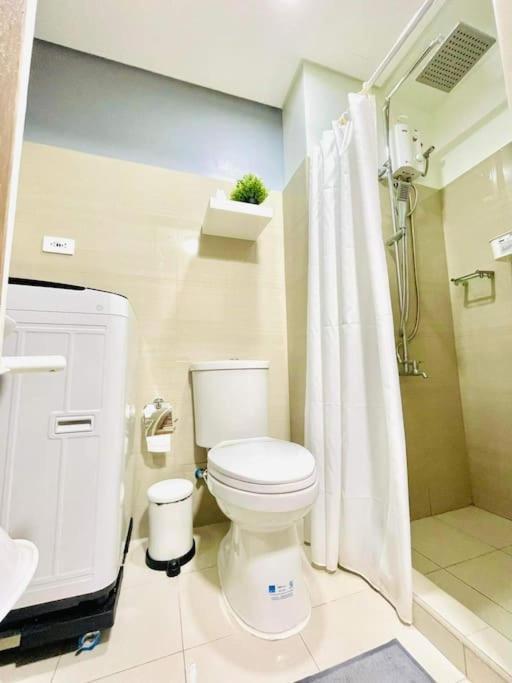 Fully Equipped 1Br Condo At Shore2 Near To Moa マニラ市 エクステリア 写真