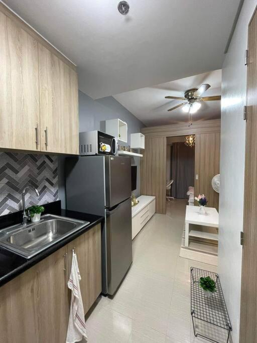 Fully Equipped 1Br Condo At Shore2 Near To Moa マニラ市 エクステリア 写真